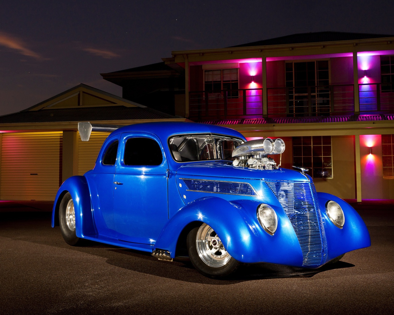 Screenshot №1 pro téma Ford Hot Rod 1280x1024