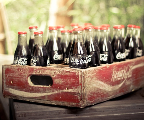 Обои Vintage Coca-Cola Bottles 480x400