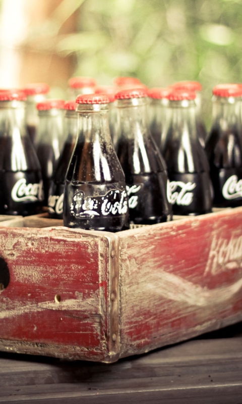 Обои Vintage Coca-Cola Bottles 480x800