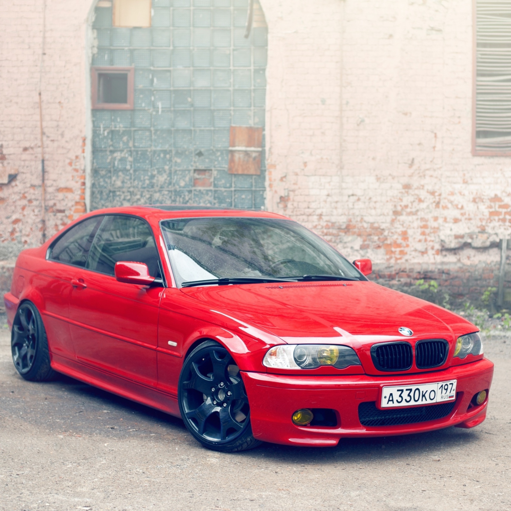 Screenshot №1 pro téma BMW E46 Stance 2048x2048