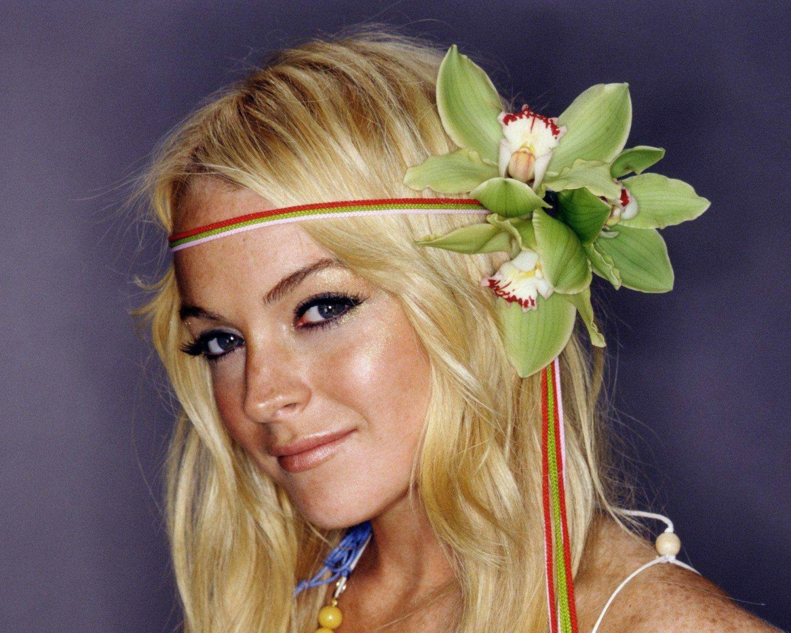 Sfondi Cute Lindsay Lohan 1600x1280