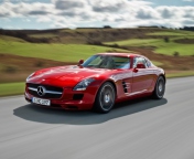 Das Red Mercedes Benz SLS AMG Wallpaper 176x144