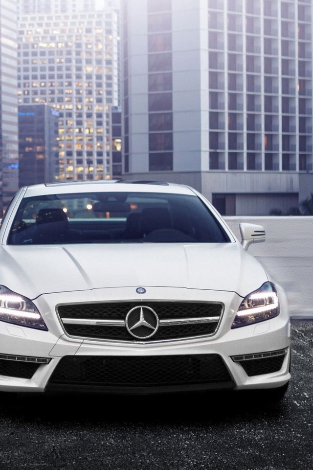 Fondo de pantalla Mercedes Benz Cls 640x960