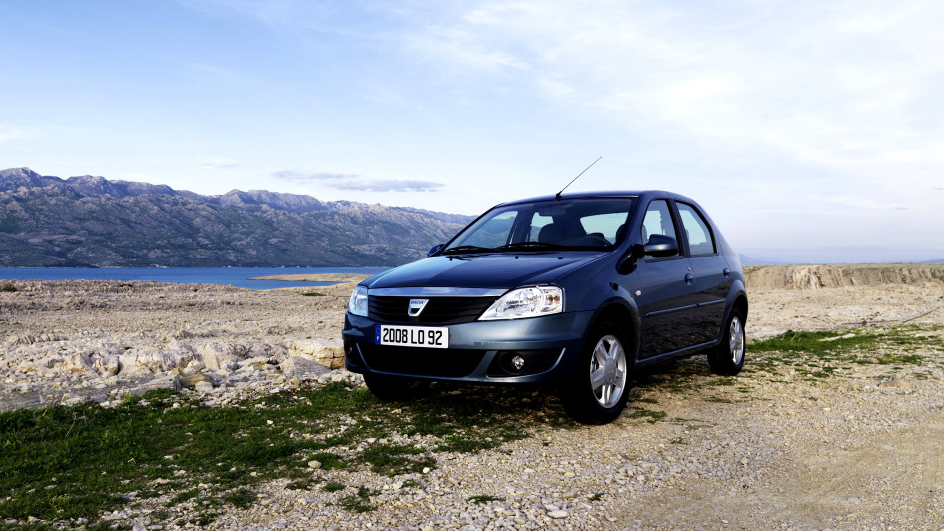 Dacia Logan wallpaper 1920x1080