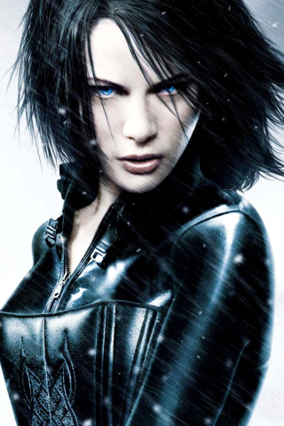 Обои Underworld Evolution with Kate Beckinsale 320x480