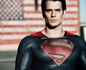 Fondo de pantalla Henry Cavill In Man Of Steel 176x144