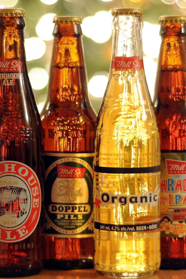 Das Beer Bottles Wallpaper 640x960