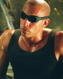 Das The Chronicles of Riddick Wallpaper 128x160