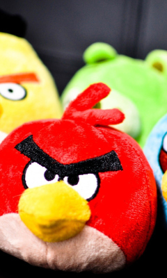 Das Angry Birds Plush Toy Wallpaper 240x400