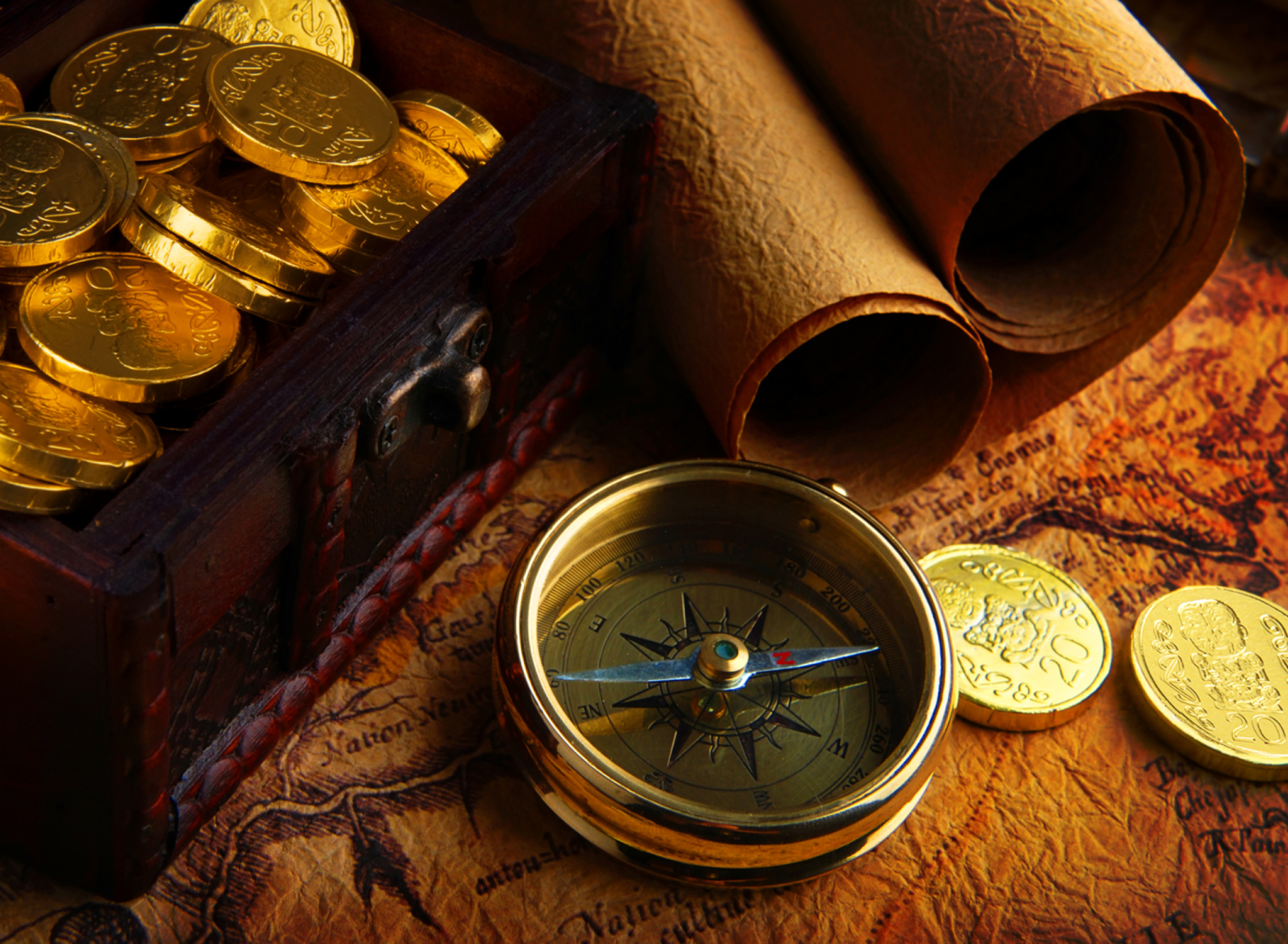 Gold and Pirate Map wallpaper 1920x1408