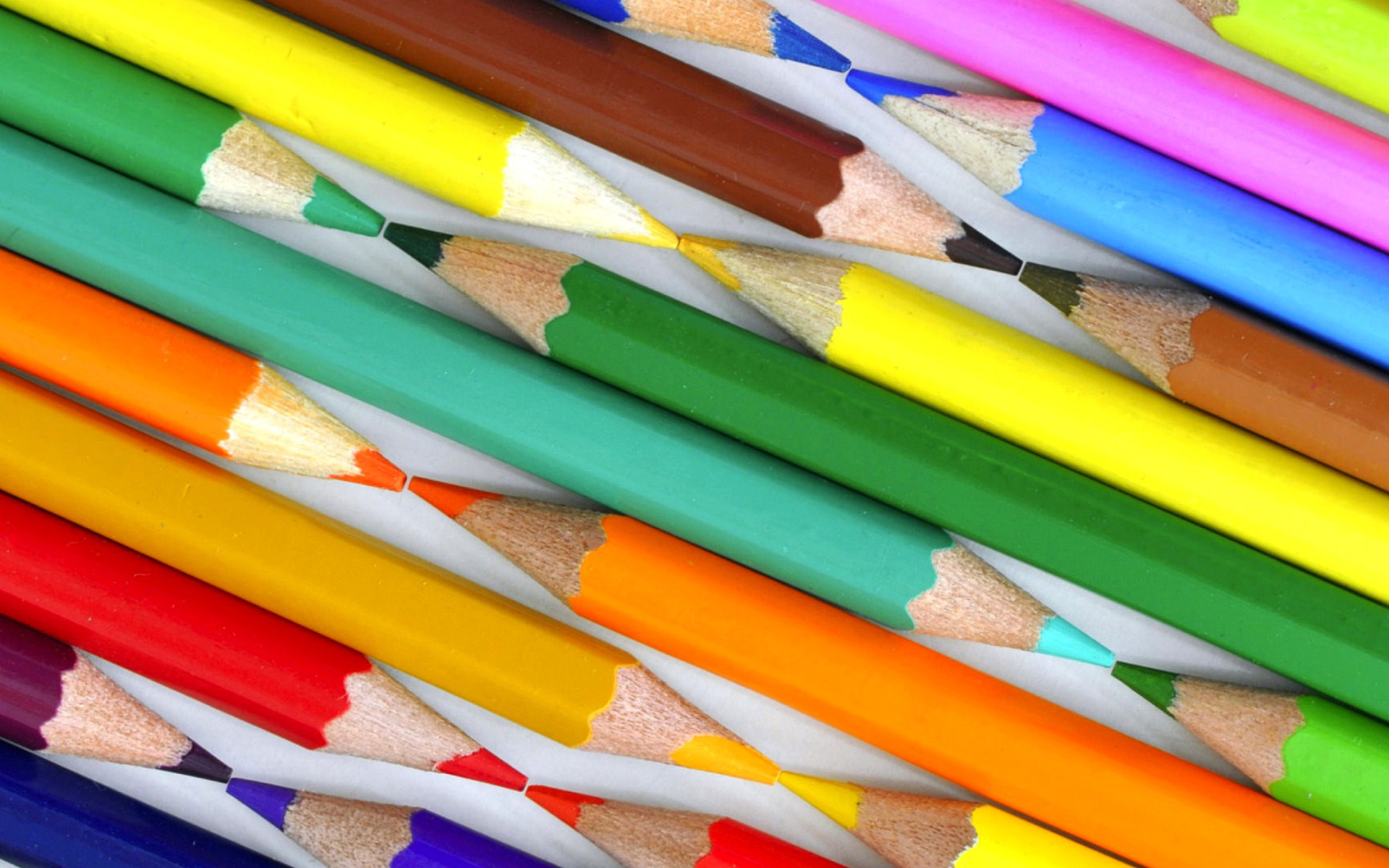 Colored Pencils wallpaper 1920x1200