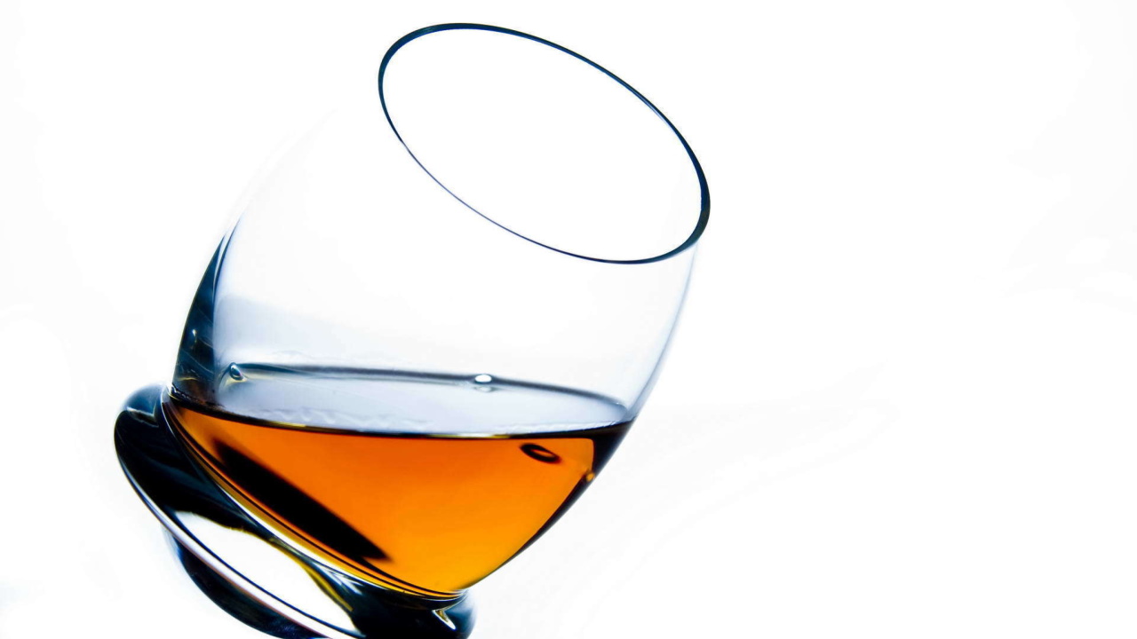 Fondo de pantalla Cognac Glass Snifter 1280x720