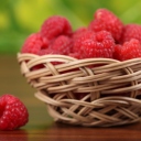 Das Basket Of Raspberries Wallpaper 128x128