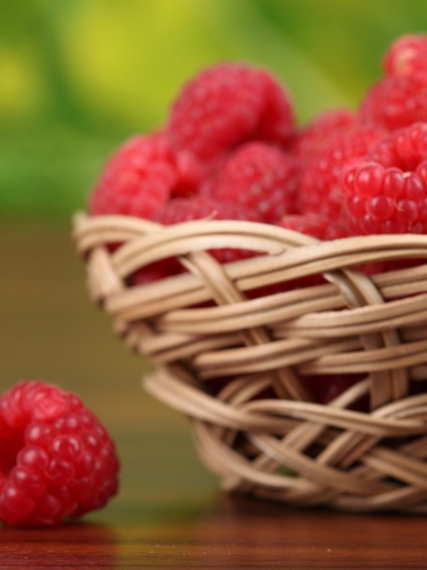 Basket Of Raspberries wallpaper 480x640