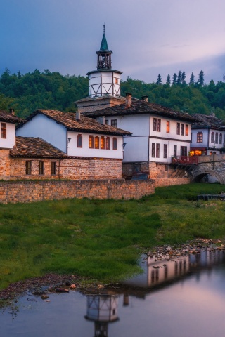 Sfondi Tryavna Bulgaria 320x480