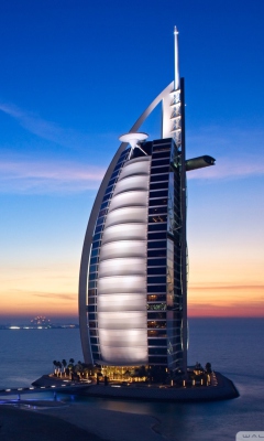 Das Tower Of Arabs In Dubai Wallpaper 240x400