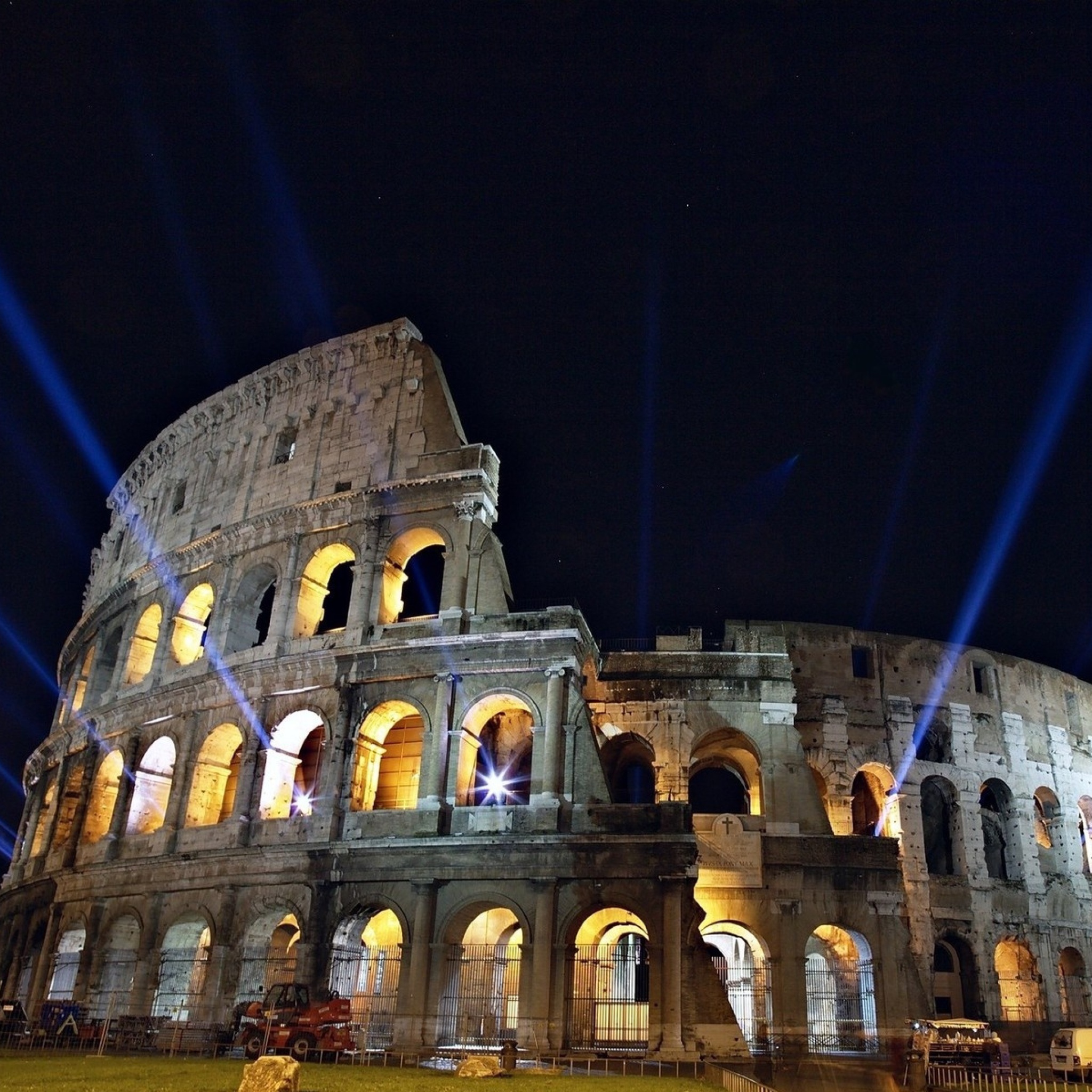 Sfondi Rome Center, Colosseum 2048x2048