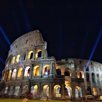 Fondo de pantalla Rome Center, Colosseum 208x208