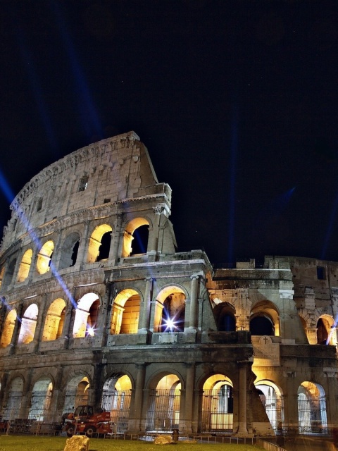 Fondo de pantalla Rome Center, Colosseum 480x640