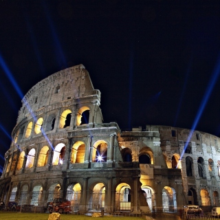 Kostenloses Rome Center, Colosseum Wallpaper für iPad 2