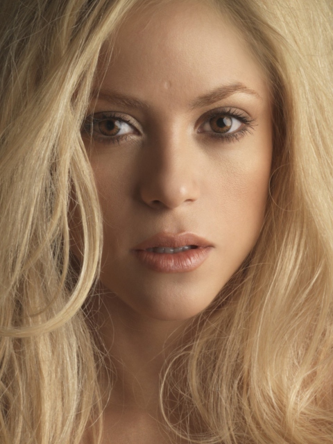 Fondo de pantalla Blonde Shakira 480x640
