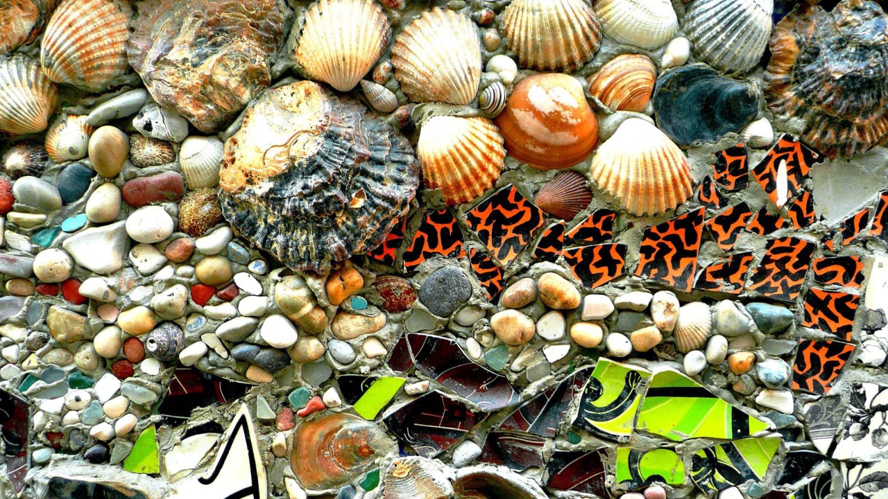 Shells and Pebbles wallpaper 1280x720