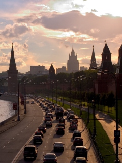 Fondo de pantalla Moscow Cityscape 240x320