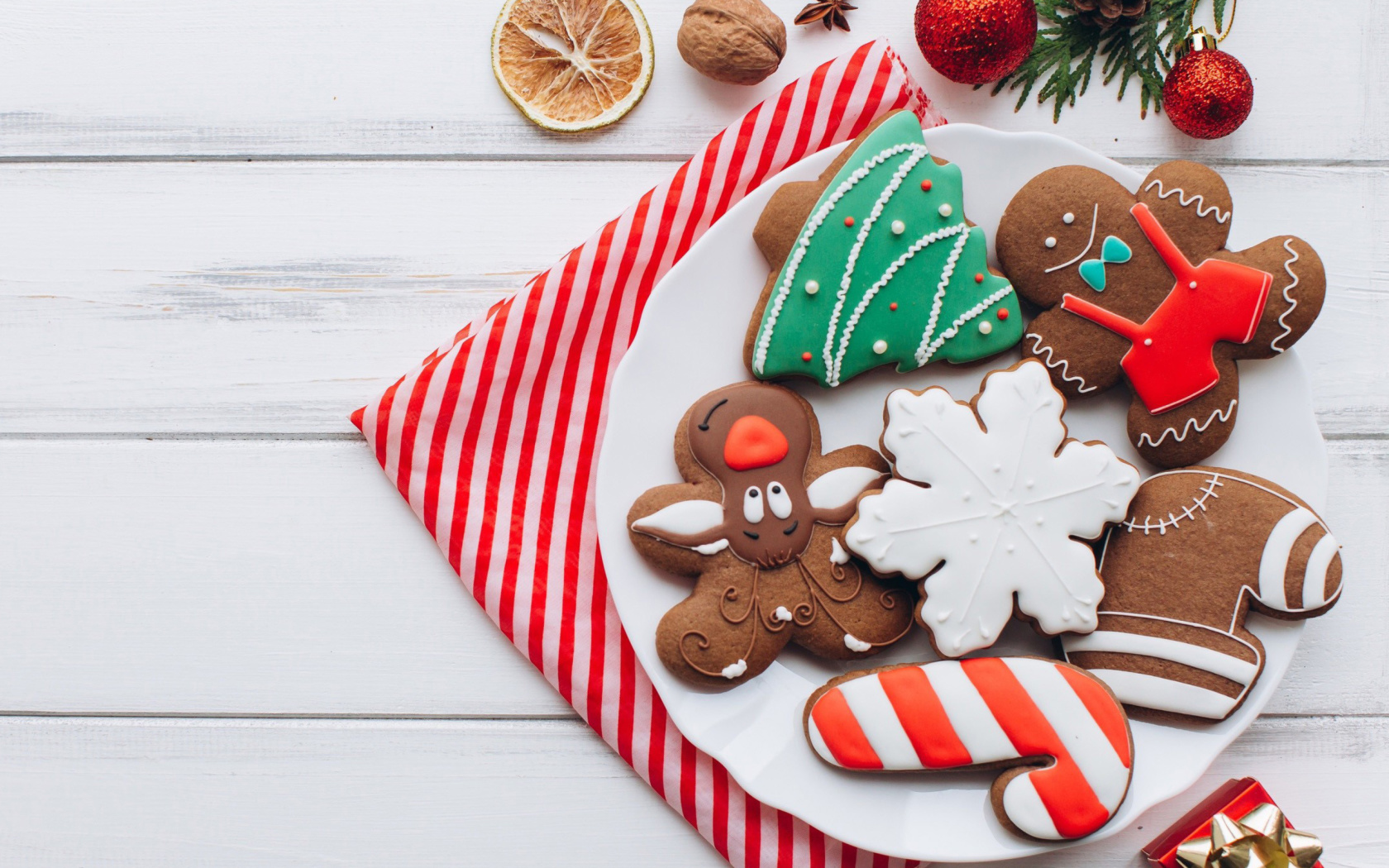 Das Homemade Christmas Cookies Wallpaper 1680x1050