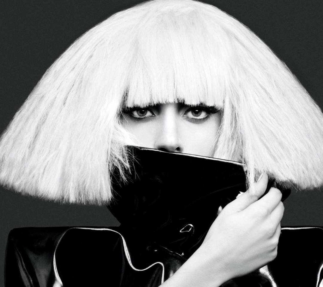 Sfondi Lady Gaga Black And White 1080x960