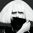 Screenshot №1 pro téma Lady Gaga Black And White 128x128