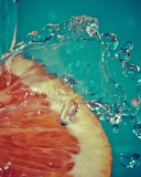 Orange Slice In Water Drops screenshot #1 128x160