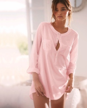 Miranda Kerr In Pink Shirt wallpaper 176x220