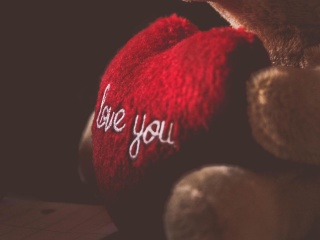 Love You Plush Bear screenshot #1 320x240