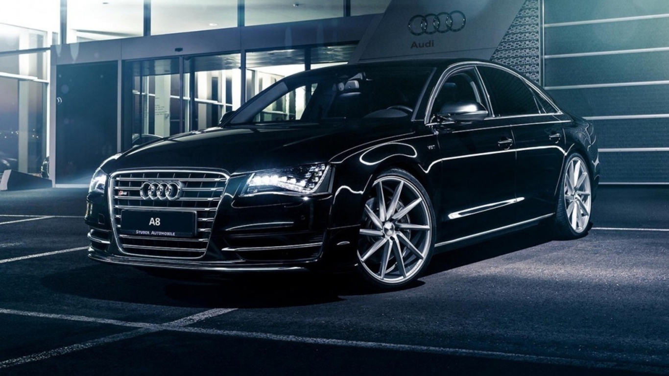 Das Audi A8 Wallpaper 1366x768