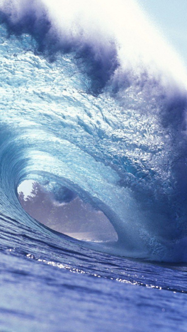 Blue Ocean Wave wallpaper 640x1136