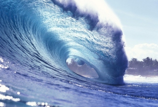 Free Blue Ocean Wave Picture for Android, iPhone and iPad