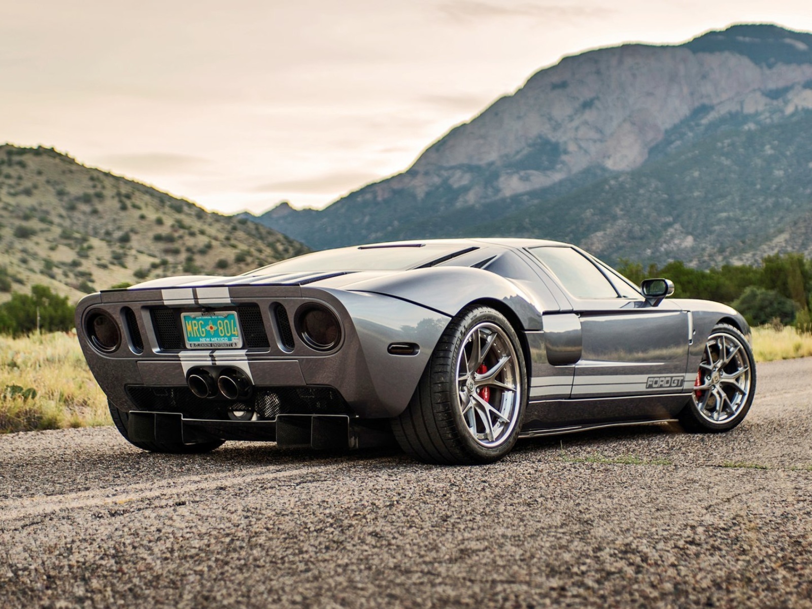 Fondo de pantalla Ford Mustang GT 1600x1200