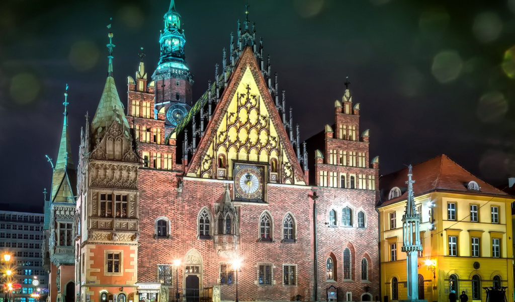 Wroclaw Town Hall wallpaper 1024x600