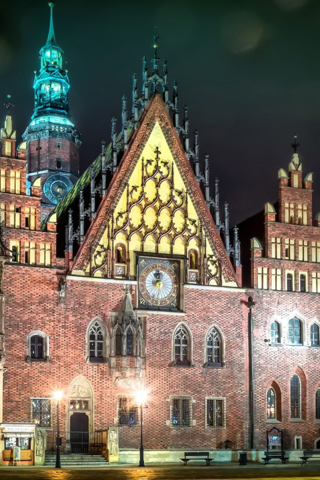 Wroclaw Town Hall wallpaper 640x960