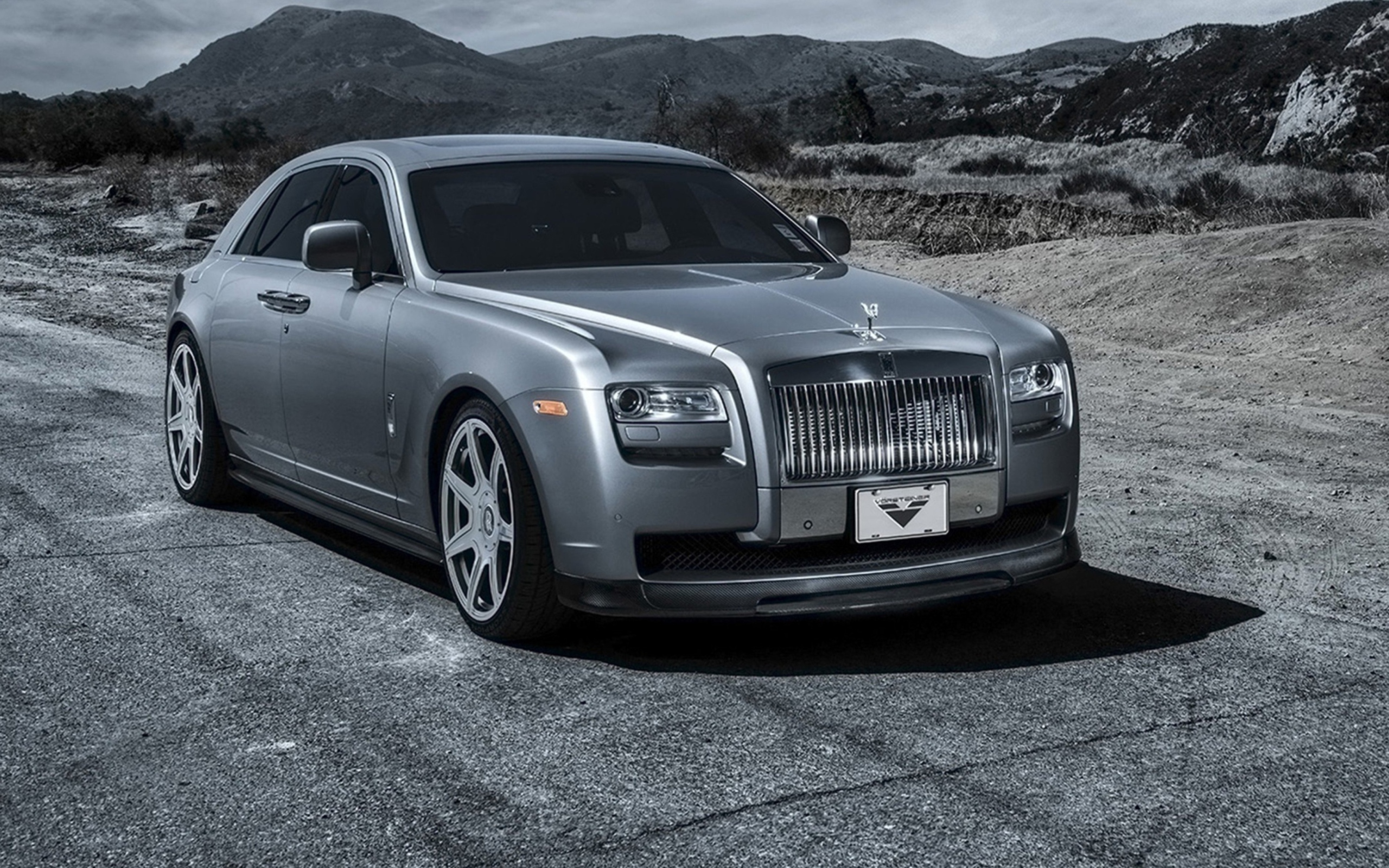 Rolls Royce wallpaper 2560x1600