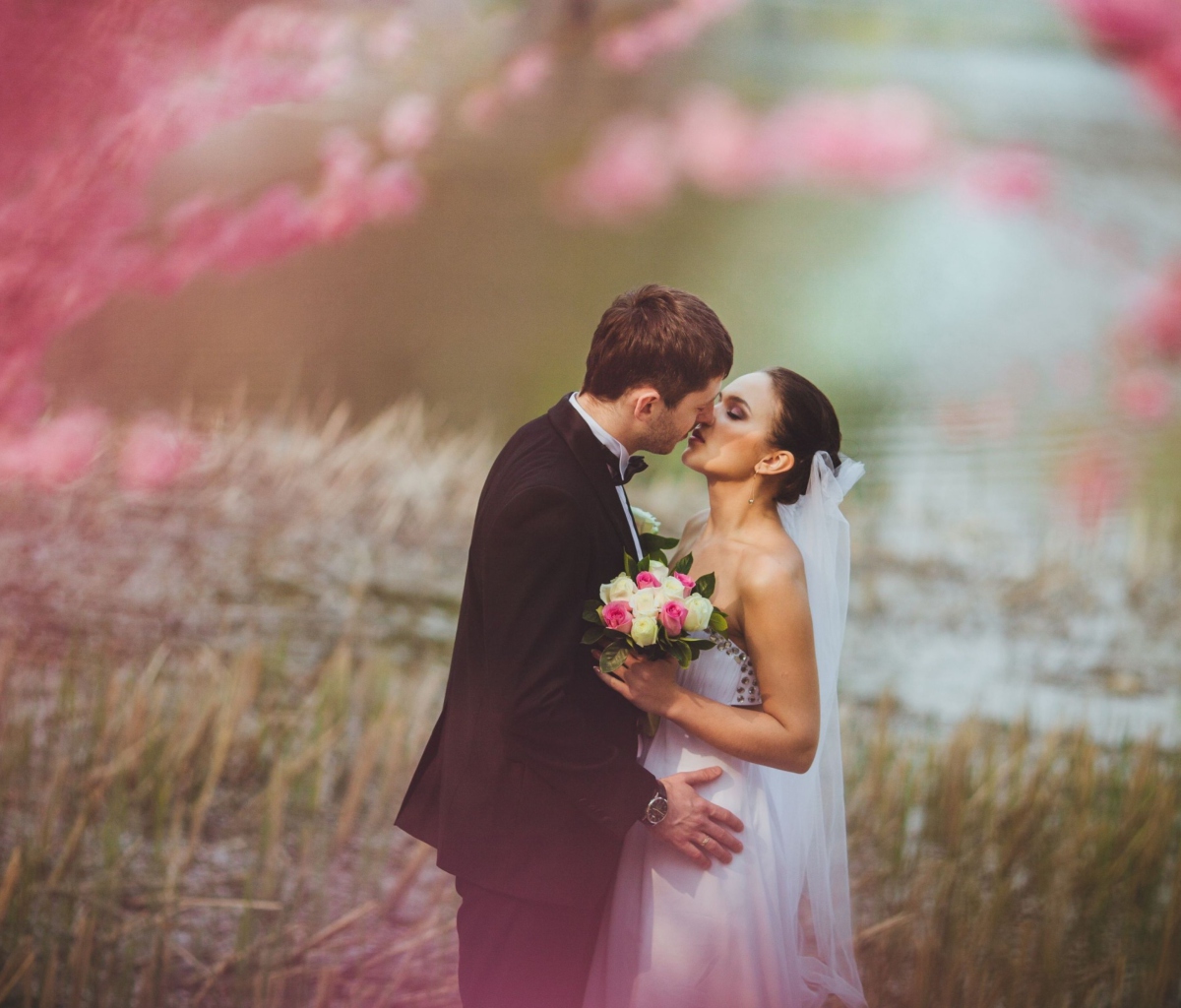 Обои Beautiful Wedding 1200x1024