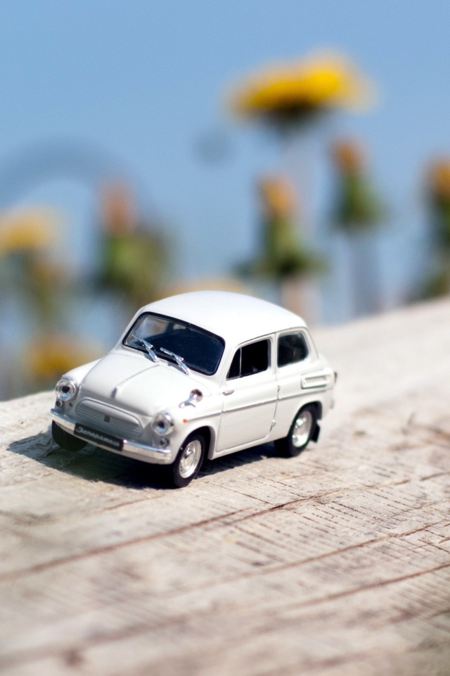 Mini Toy Car wallpaper 640x960