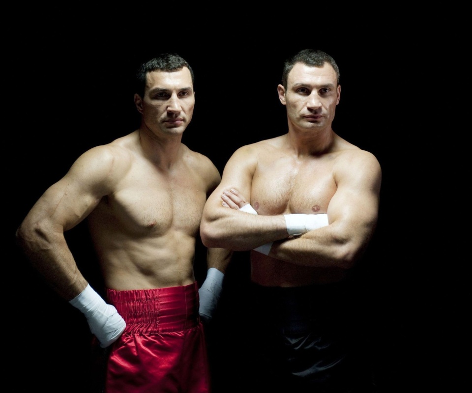 Обои Klitschko brothers Wladimir and Vitali 960x800
