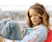 Sfondi Rihanna 176x144
