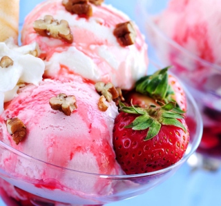 Kostenloses Strawberry Ice-Cream Wallpaper für iPad 3