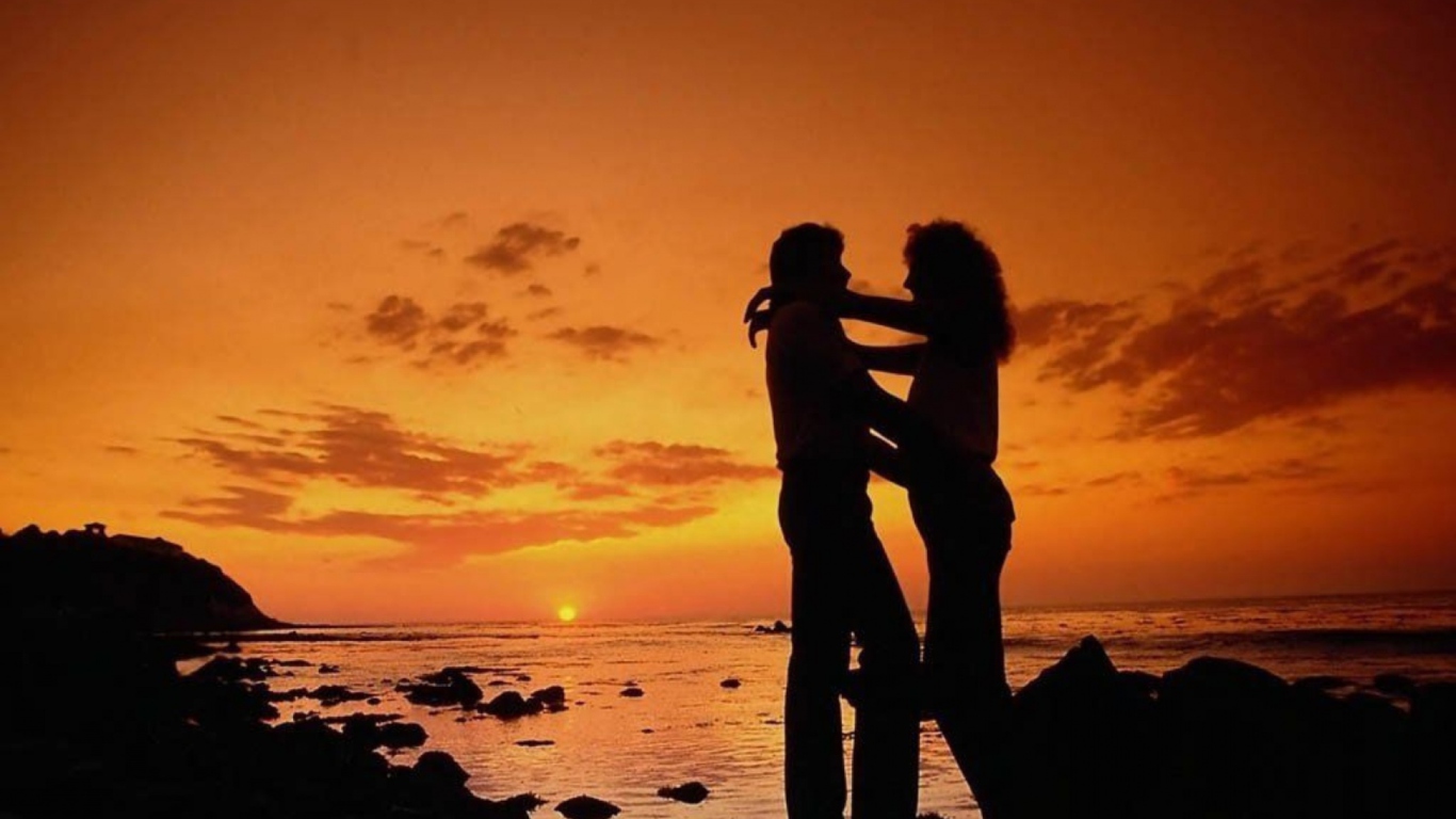 Screenshot №1 pro téma Sunset Love 1366x768