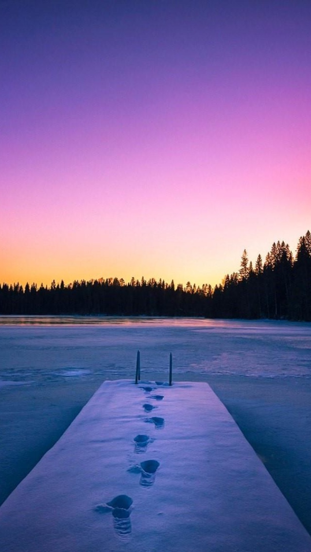 Sfondi Winter Lake 640x1136