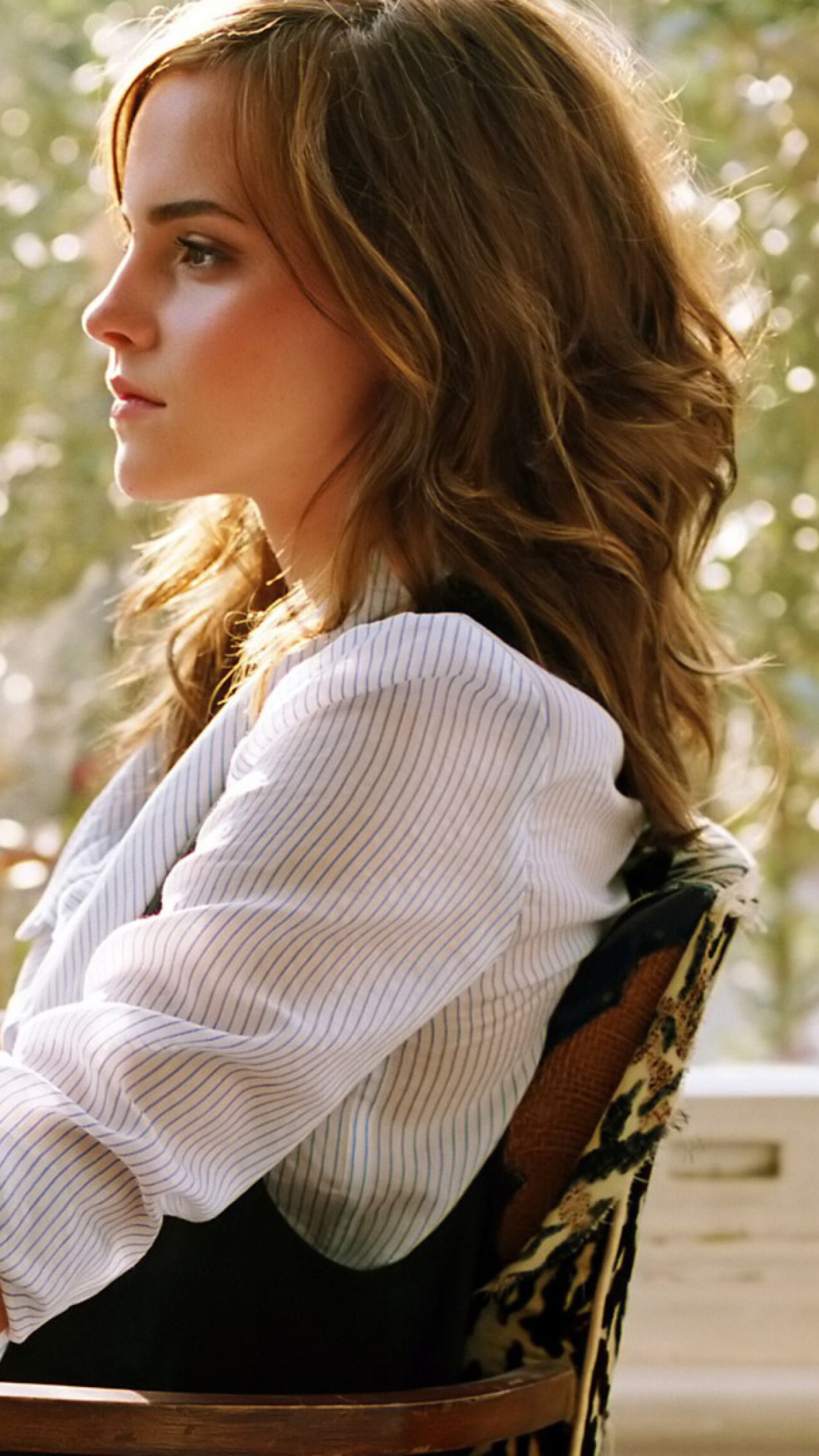 Fondo de pantalla Emma Watson 1080x1920