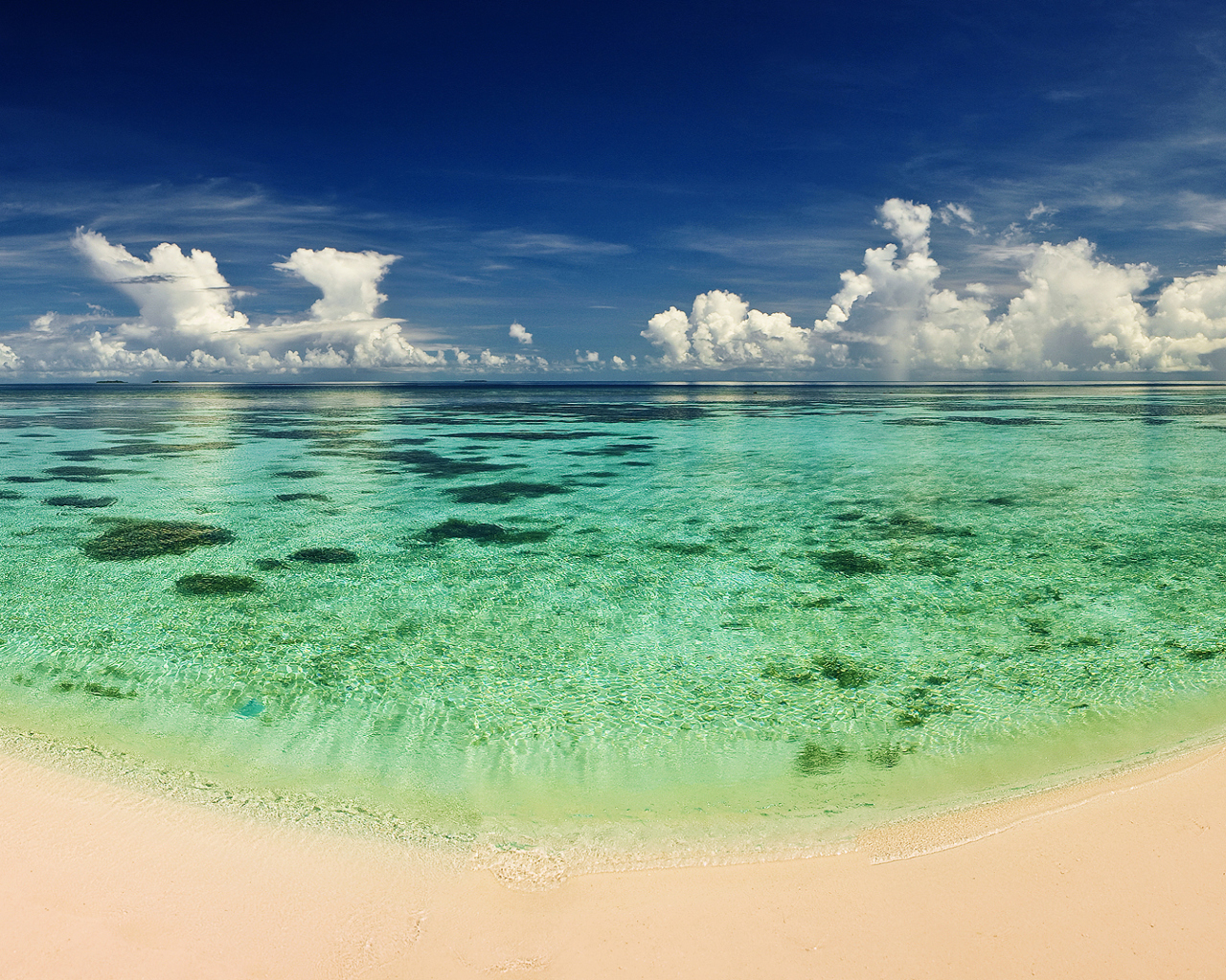 Das Paradise Beach Wallpaper 1280x1024