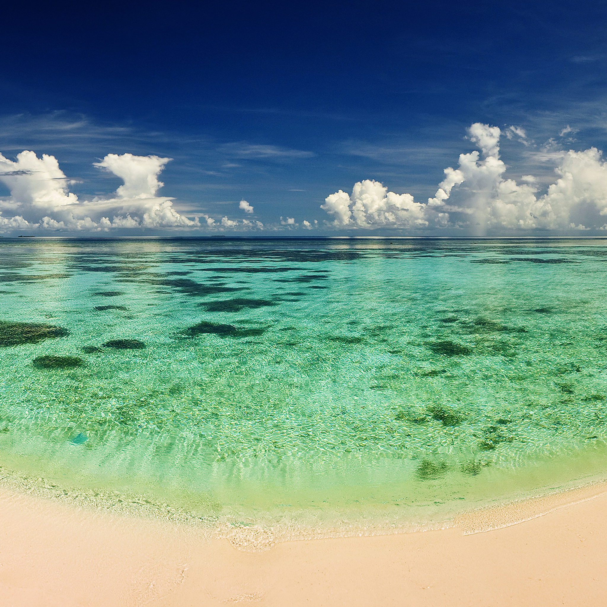 Das Paradise Beach Wallpaper 2048x2048